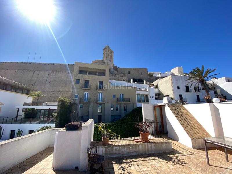 Foto 1764c127-824d-42b5-b1d6-245d39f64b6e. Chalet con riscaldamento parcheggio in Dalt Vila-La Marina Ibiza