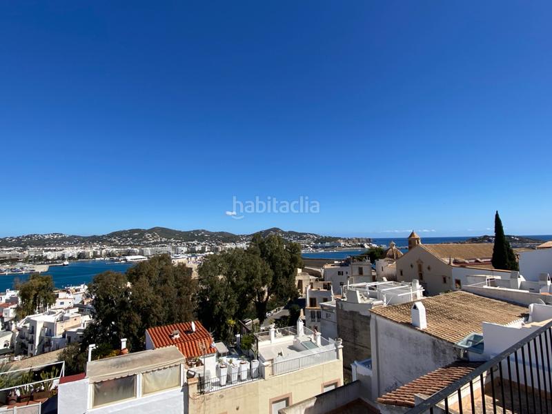 Foto ad0a67ad-6c02-493b-b2b3-fb08e851ac48. Chalet con riscaldamento parcheggio in Dalt Vila-La Marina Ibiza