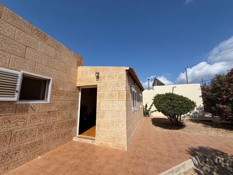 Foto 10f7b1f1-ffeb-4e78-9fa4-4a2330f17478. Casa amb calefacció aparcament piscina a Sant Agustí-Cala de Bou Sant Josep de sa Talaia