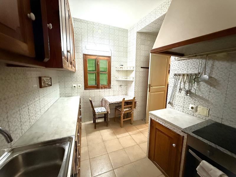 Foto 08447ea9-f06e-4392-bce5-443f85f23988. Dachwohnung mit heizung parking in Dalt Vila-La Marina Ibiza