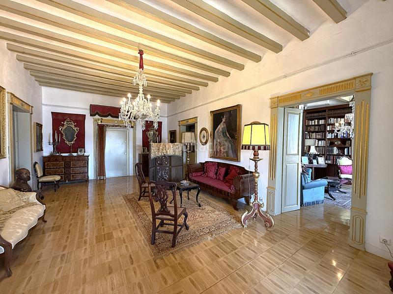 Foto 3bd25c94-53ad-442c-b115-093955de73d8. Dachwohnung mit heizung parking in Dalt Vila-La Marina Ibiza