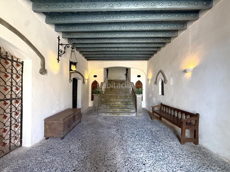 Foto d68e0622-2081-4232-b958-c5bbb3a778c2. Dachwohnung mit heizung parking in Dalt Vila-La Marina Ibiza