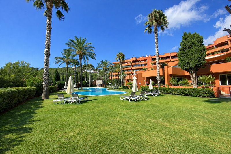 Foto 174179fd-2fc7-45be-9bf8-e994e74c6244. Apartament amb calefacció aparcament piscina a Roca Llisa Santa Eulària