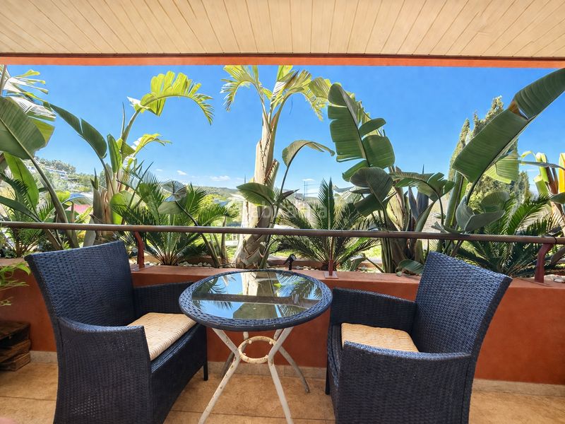 Foto 2d72cde8-878b-486a-b20a-61a102513949. Apartament amb calefacció aparcament piscina a Roca Llisa Santa Eulària