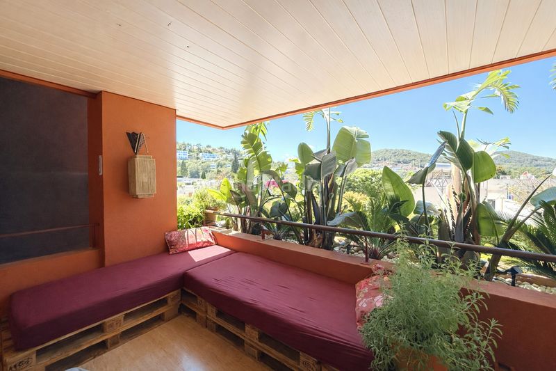 Foto 9a606efb-3f5d-4e68-9bfd-0218b8e02f2a. Apartament amb calefacció aparcament piscina a Roca Llisa Santa Eulària