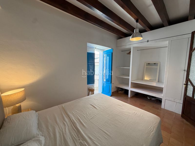 Foto ea5ab32c-daea-4936-b0d5-a3c11279e00c. Apartament amb calefacció a Dalt Vila-La Marina Ibiza