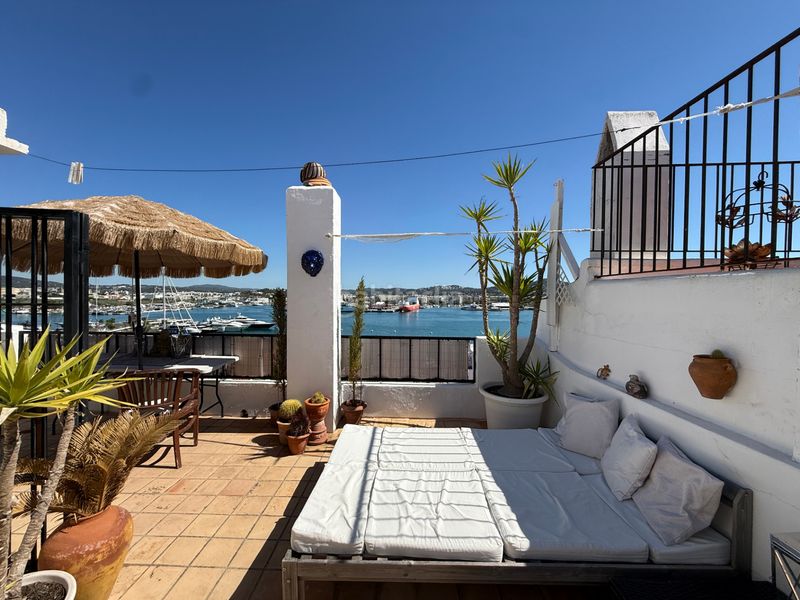 Foto 5c58db73-d9fb-4a82-b4a2-a735571f7982. Apartamento en Dalt Vila-La Marina Ibiza