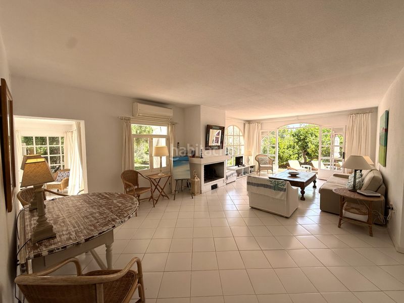 Foto c556600d-96f3-4e44-a363-e5e9822c61b6. Casa amb calefacció aparcament piscina a Santa Eulària des riu Santa Eulària