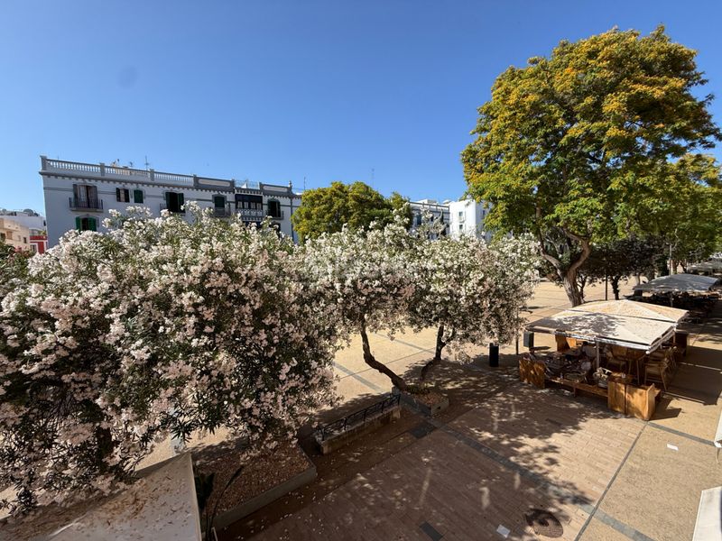 Foto f730425f-8350-4a34-9094-079df7ca8738. Apartament a Dalt Vila-La Marina Ibiza