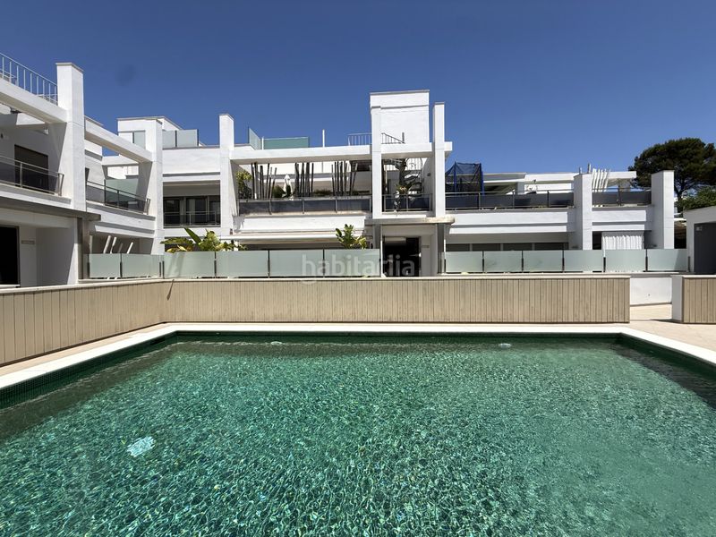 Foto 018af1e4-5c5c-4c57-9265-1f31a933ff73. Apartament amb aparcament piscina a Marina Botafoc-Talamanca Ibiza