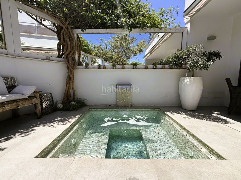Foto 18023d5f-b83e-4add-a988-6b0e4978c8c9. Apartament amb aparcament piscina a Marina Botafoc-Talamanca Ibiza
