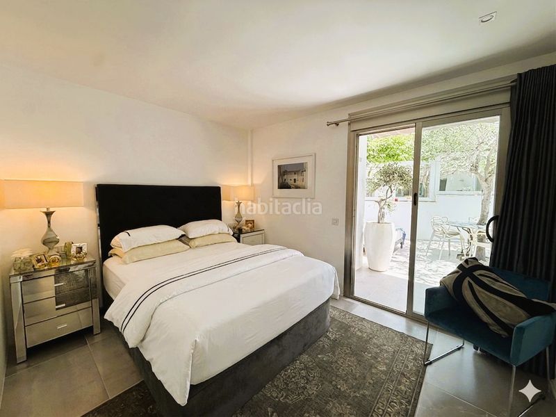 Foto 572f2b6e-54dd-4c25-bf65-6958300657bd. Apartament amb aparcament piscina a Marina Botafoc-Talamanca Ibiza