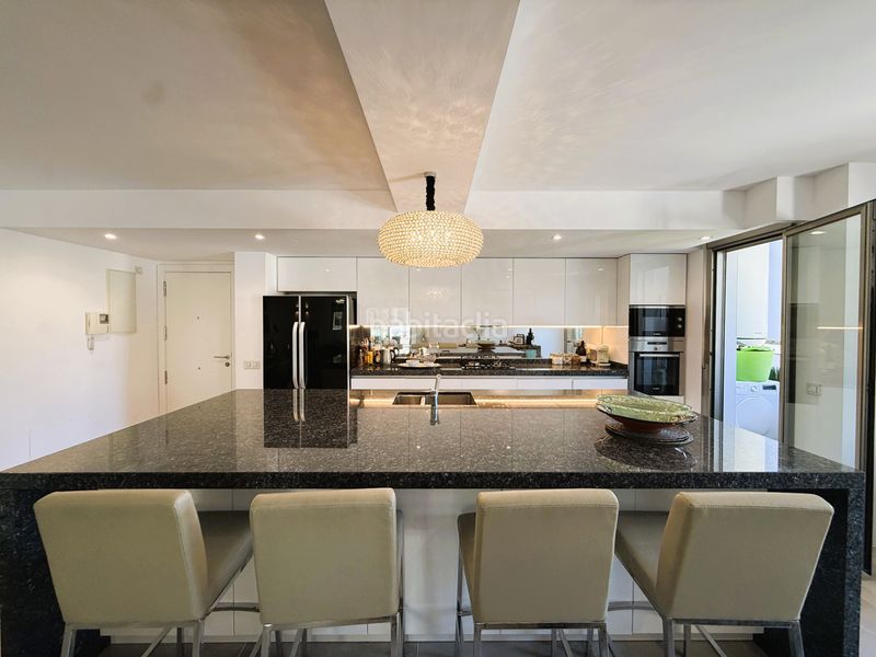 Foto 87371a6e-be82-491a-8d76-95d0779fe557. Apartament amb aparcament piscina a Marina Botafoc-Talamanca Ibiza