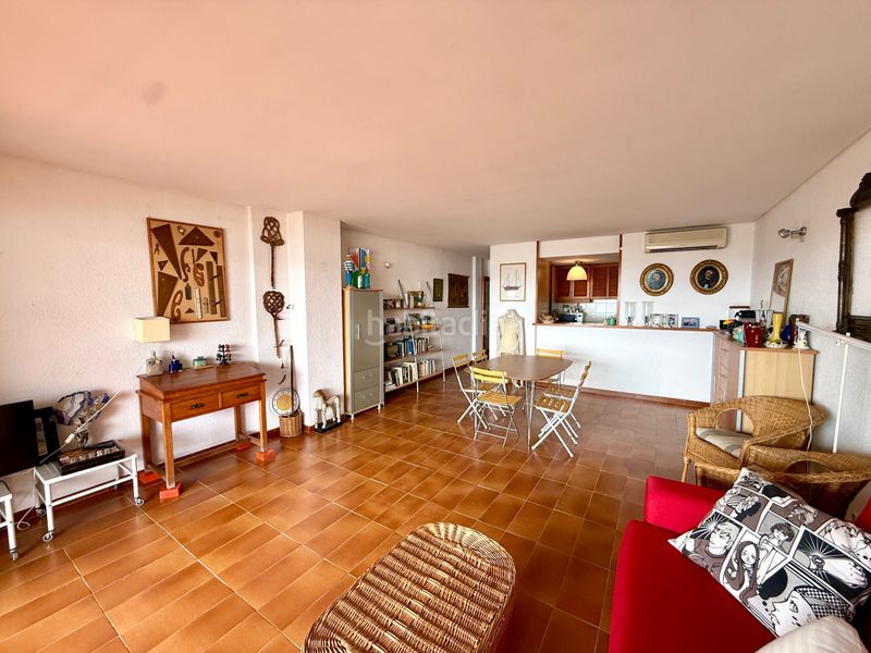 Foto 5a567703-656b-438d-a397-5c5f48e9a3ba. Apartament a Dalt Vila-La Marina Ibiza