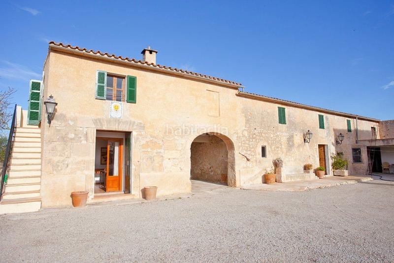 Foto 1107a1cf-b2f3-4fe0-8f71-c21dba3c9ae9. Masia amb calefacció aparcament piscina a Ariany