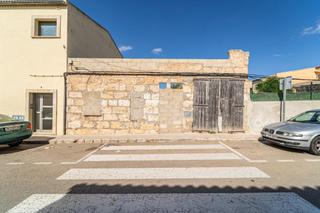 Terreny residencial a Muro. Solar edificable en muro
