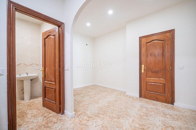 Foto 92d6be5d-16b0-471d-9e50-26bc9b04d50e. Nave industrial edificio en Porreres