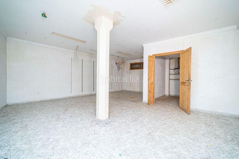 Foto daad363c-61ac-498a-b8e2-21bada19842d. Nave industrial edificio en Porreres