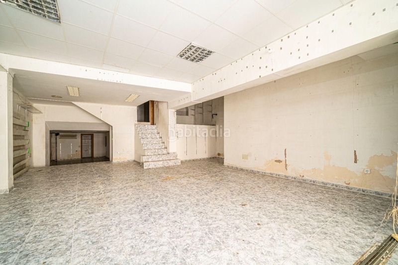 Foto dd9dc2af-a0cc-4cca-a6a5-a377535320bb. Nave industrial edificio en Porreres