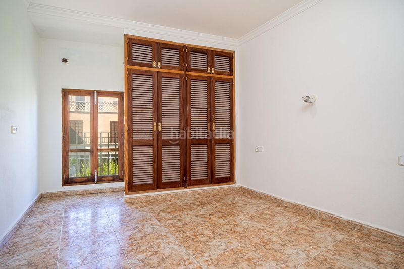 Foto fe45c4c3-1b9f-4b04-9998-903197e1ee8d. Nave industrial edificio en Porreres