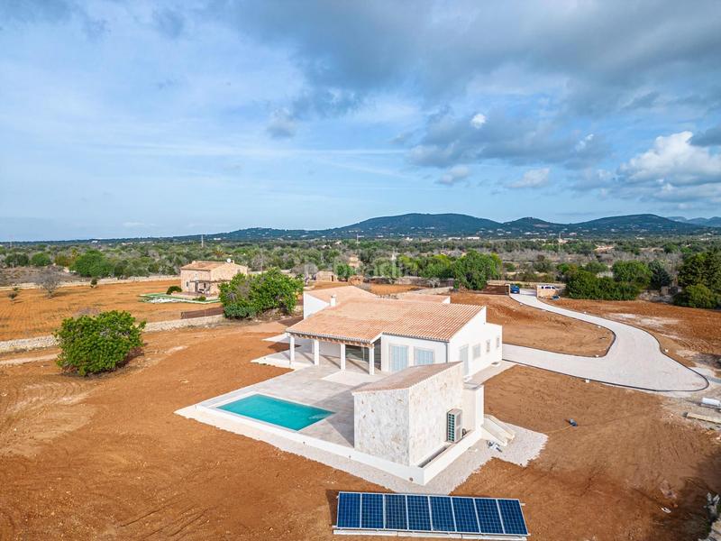 Foto 574be870-5e1a-462b-bf6b-c6819f150e3e. Xalet amb calefacció aparcament piscina a Cala d´Or Santanyí