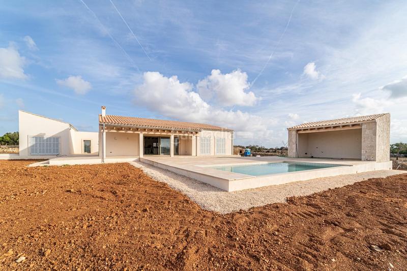 Foto f8b4b9f1-119b-4953-b159-fdeb353e5208. Xalet amb calefacció aparcament piscina a Cala d´Or Santanyí