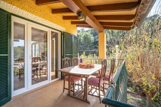 Casa a Sant Elm. Finca rústica con terreno en la playa de san telmo