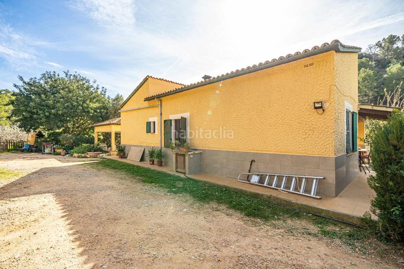 Foto fed7901f-7f46-48c8-bf12-893d8cfb4ec5. Casa finca rústica con terreno en la playa de san telmo en Andratx
