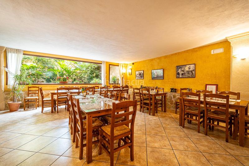 Foto 634cb87b-f805-42c7-be95-6e6e2c35cd3f. Traspàs local comercial amb calefacció a Maria de la Salut