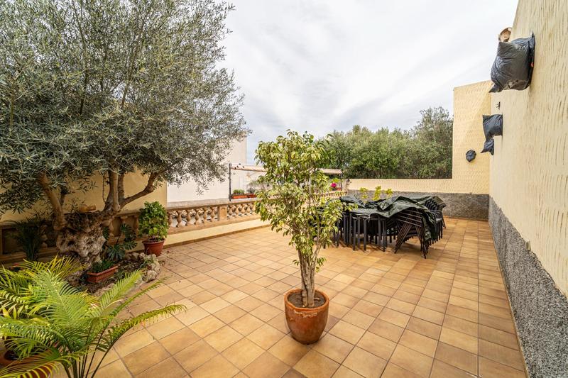 Foto 67998132-66ff-45d0-a001-5a3155368352. Trapasso locale commerciale con riscaldamento in Maria de la Salut