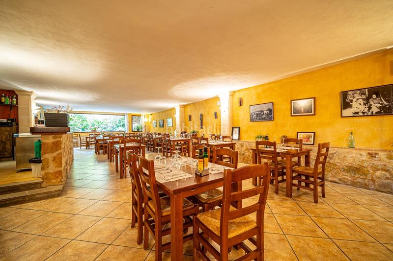 Foto b108afa1-cb2f-48ff-887d-e13140c4cc40. Trapasso locale commerciale con riscaldamento in Maria de la Salut