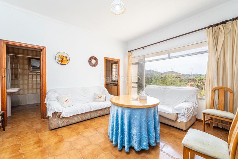 Foto 4c5fda1f-7b38-4297-952a-391f37fc1e14. Maison avec cheminée dans Capdepera poble Capdepera