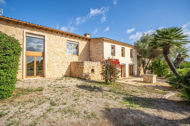 Foto 2b0590c0-c966-454f-a6b1-3efece57f81a. Mas avec cheminée piscine dans Manacor centre Manacor