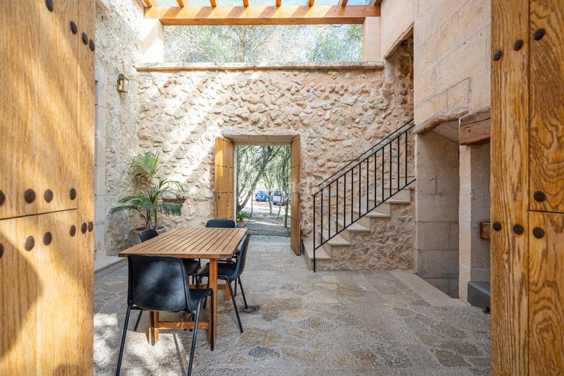 Foto 606d872f-159b-435f-b627-b0715a49fc55. Mas avec cheminée piscine dans Manacor centre Manacor