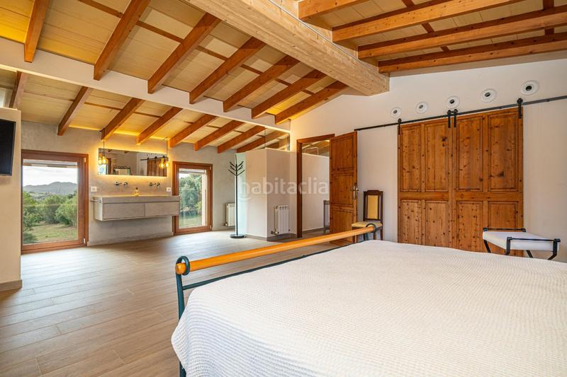 Foto b6fca88f-8f8d-4022-8351-6a81fc47224e. Mas avec cheminée piscine dans Manacor centre Manacor