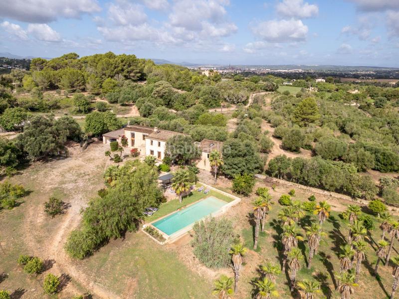 Foto b9f6de96-3773-428b-9240-5b9cad33413d. Mas avec cheminée piscine dans Manacor centre Manacor