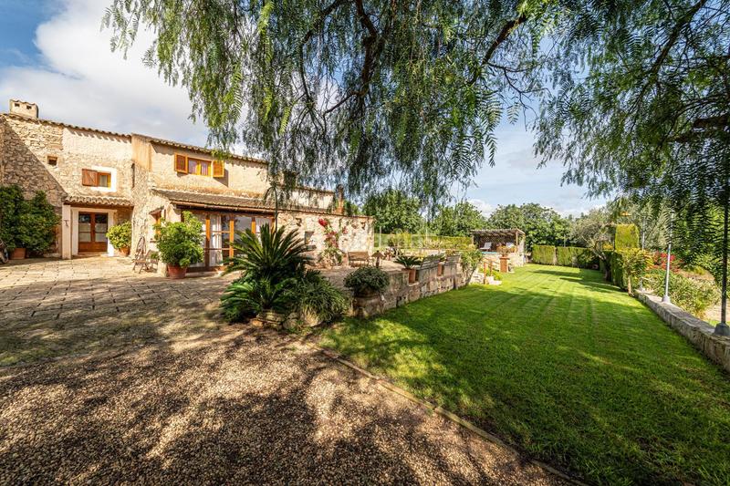 Foto 20b3d437-6a6a-4dba-9e60-930ea583ac56. Bauernhof mit kamin parking pool in Petra