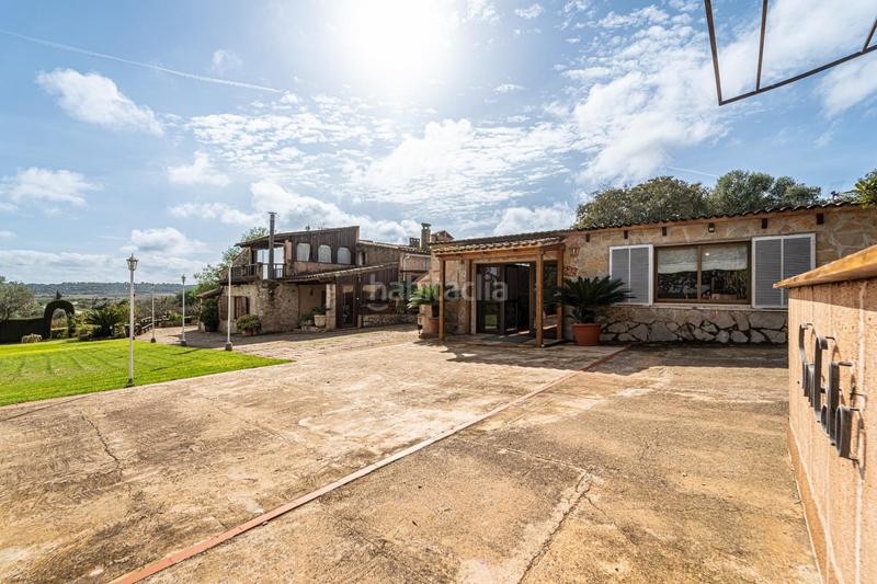 Foto 9b4d5938-2253-47a5-b9d8-70e5e1c9385d. Bauernhof mit kamin parking pool in Petra