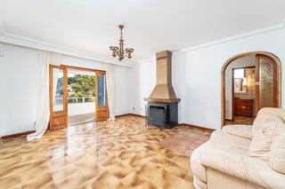 Xalet a Carrer de méndez núñez 7. Chalet independiente unifamiliar con jardin y terraza en cala ra