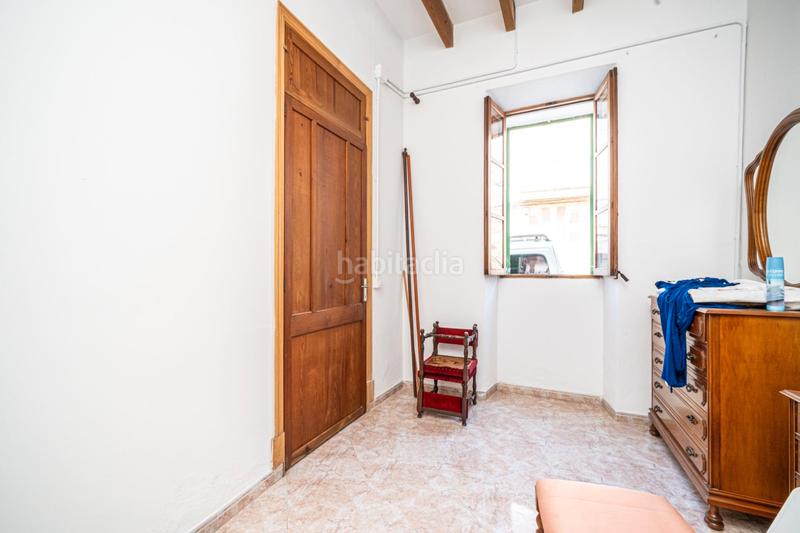 Foto ced40e72-4e9b-46b5-8156-d42cca45d990. Casa amb xemeneia a Vilafranca de Bonany