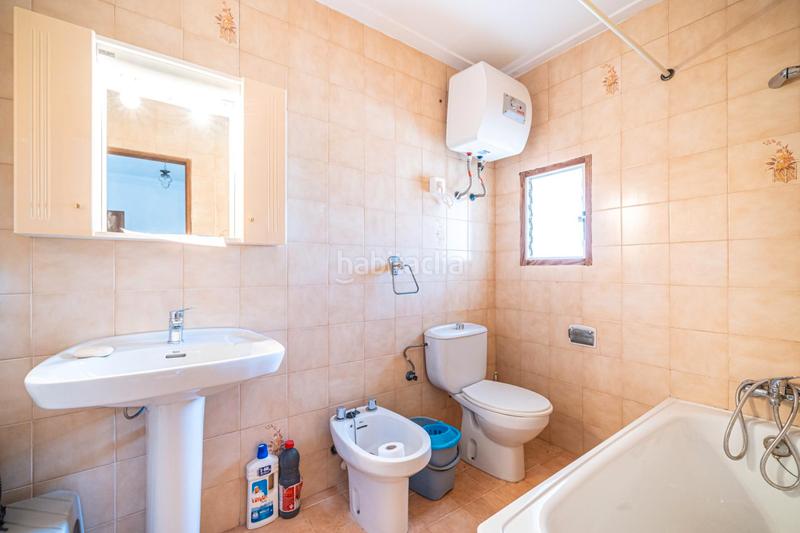 Foto d803f6aa-cf94-4b00-bfd5-70b2c3bf977f. Casa amb xemeneia a Vilafranca de Bonany