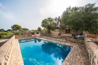 Masía en Manacor Centre. Finca con vistas espectaculares y piscina