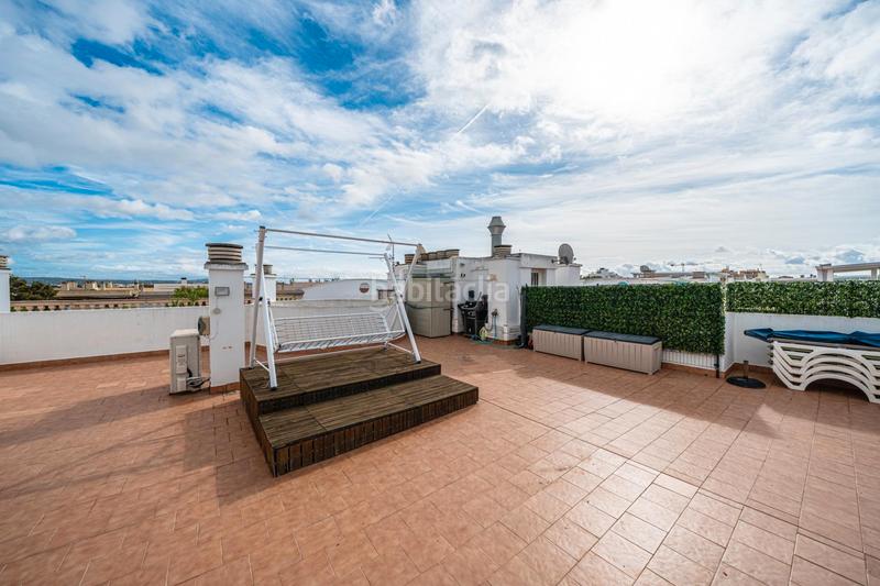 Foto 935ccf35-cf4c-4213-a3fd-a59665721292. Penthouse in carrer del cardenal rossell 20 in Ciudad Jardín Palma de Mallorca