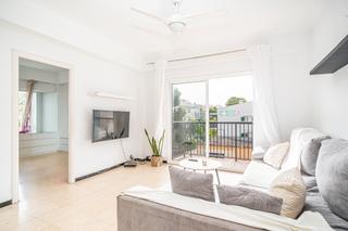 Flat in Zona d´Interior. Piso en venta en el centro de cala millor – ¡ubicación inmejorab