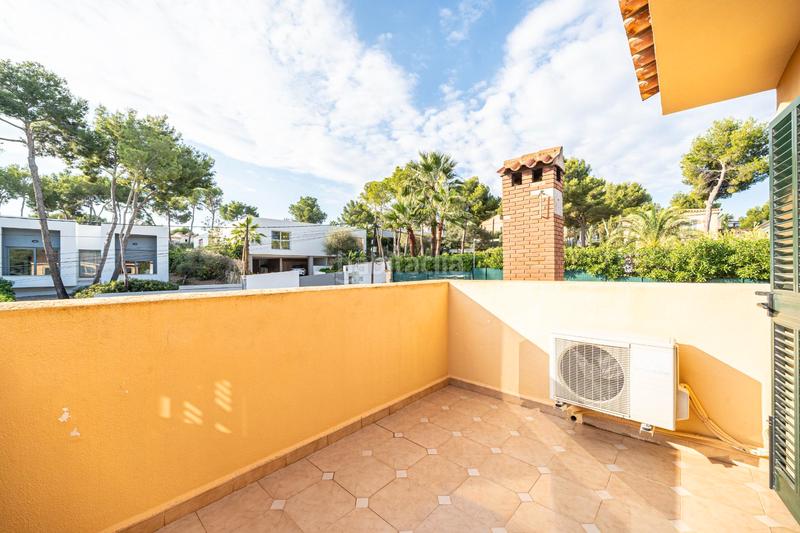 Foto 207e0b02-e325-4d76-ba32-0f926f44d8f9. Chalet in Costa de la Calma Calvià