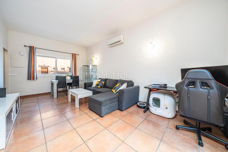 Foto 1f3d9afb-4d79-4c1d-863b-d72388a185e9. Casa adosada adosado con terraza en es llombards, santanyi en Santanyí