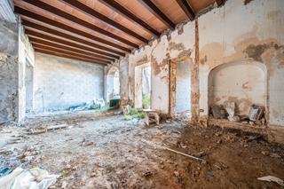 Maison à Vilafranca de Bonany. Casa con proyecto en vigor y estructura reformada en vilafranca