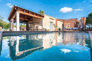 Chalet à Cala Magrana-Cala Anguila-Cala Mendia. Chalet en cala romántica