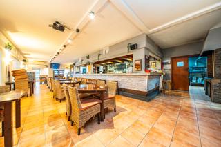 Geschäftsraum in Son Servera Poble. Bar-restaurante son servera.