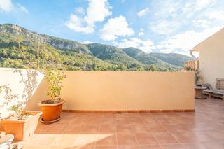 Dachwohnung in Andratx. Ático en venta en andratx, con ascensor, parkig y trastero